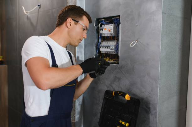 Best Emergency Electrical Repair  in East Norwich, NY